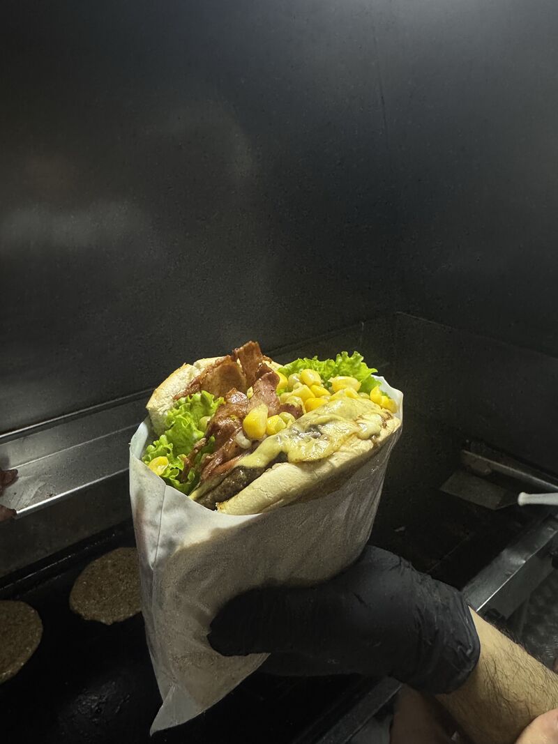 X-Bacon Ito Lanches